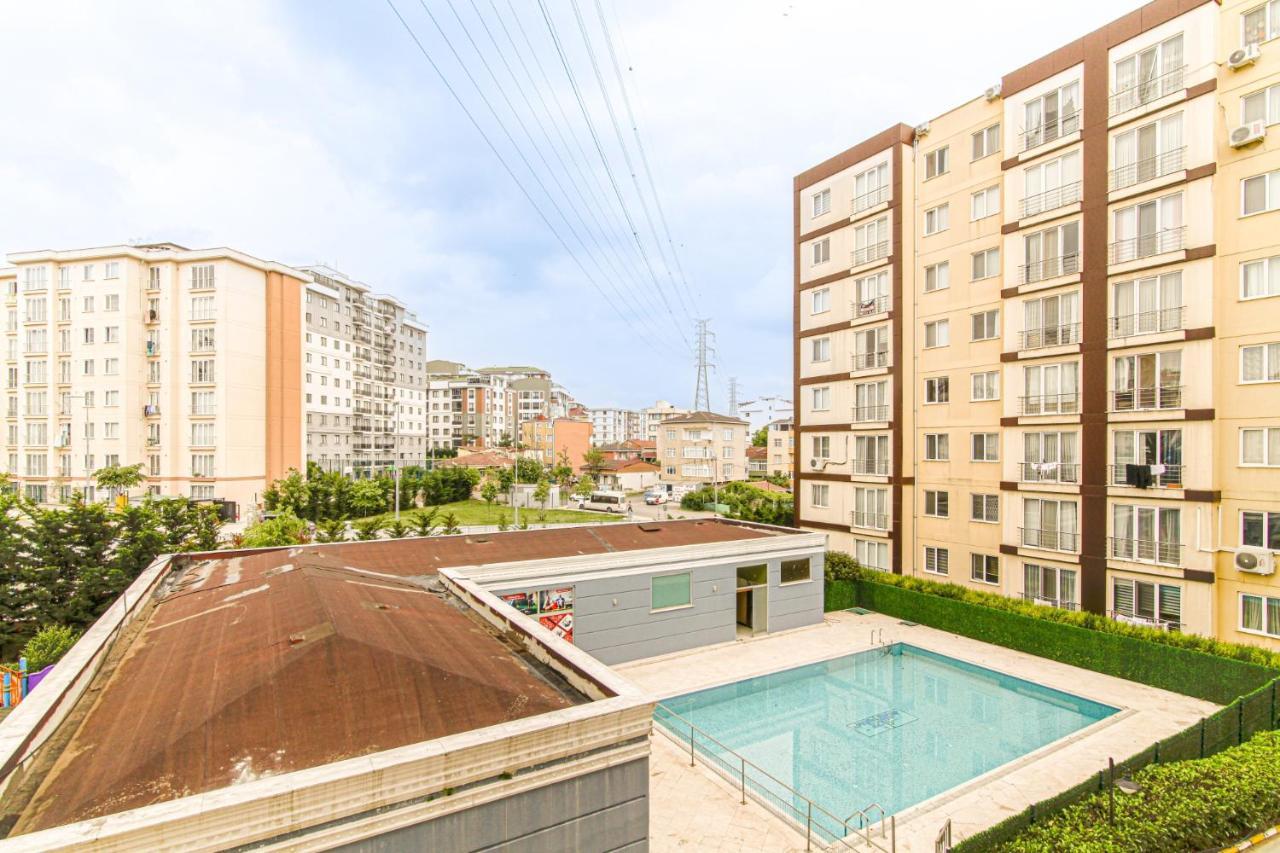 Cozy And Furnished In Pendik *